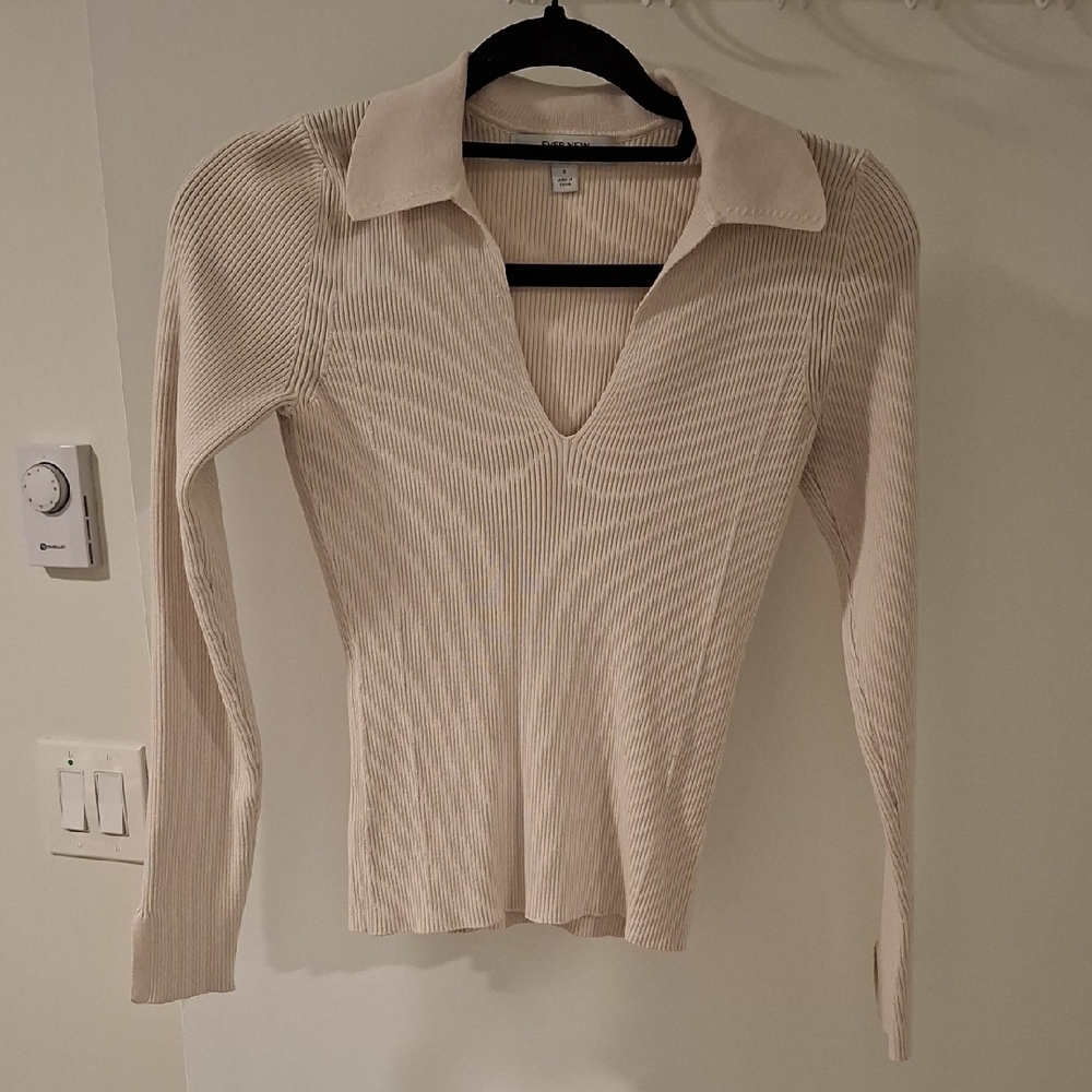 Ever New Women's Classic Beige Ribbed Polo V-Neck Sweater (Size S)